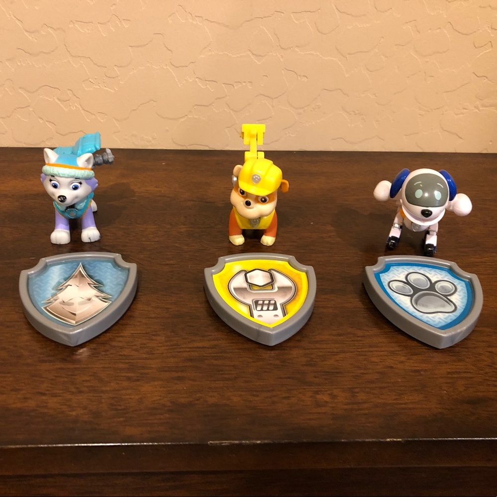Paw Patrol 🐾 Set of 3 Action Pack Pups with Badges